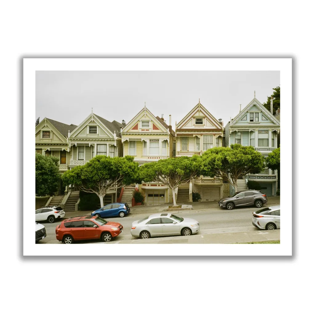 Vintage Bildaufnahme von den Painted Ladies in San Francisco. Häuser die in einer Reihe stehen