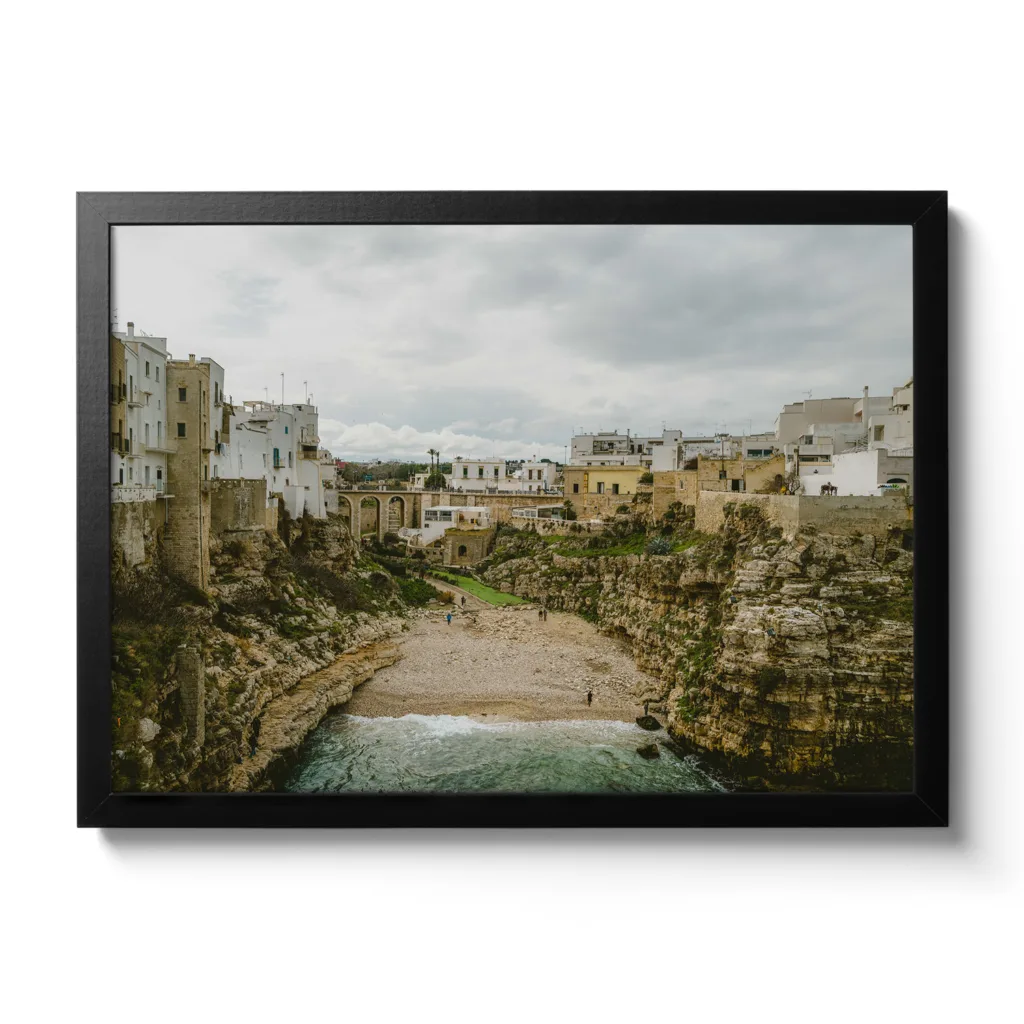 Bucht von Polignano a Mare in Italien.