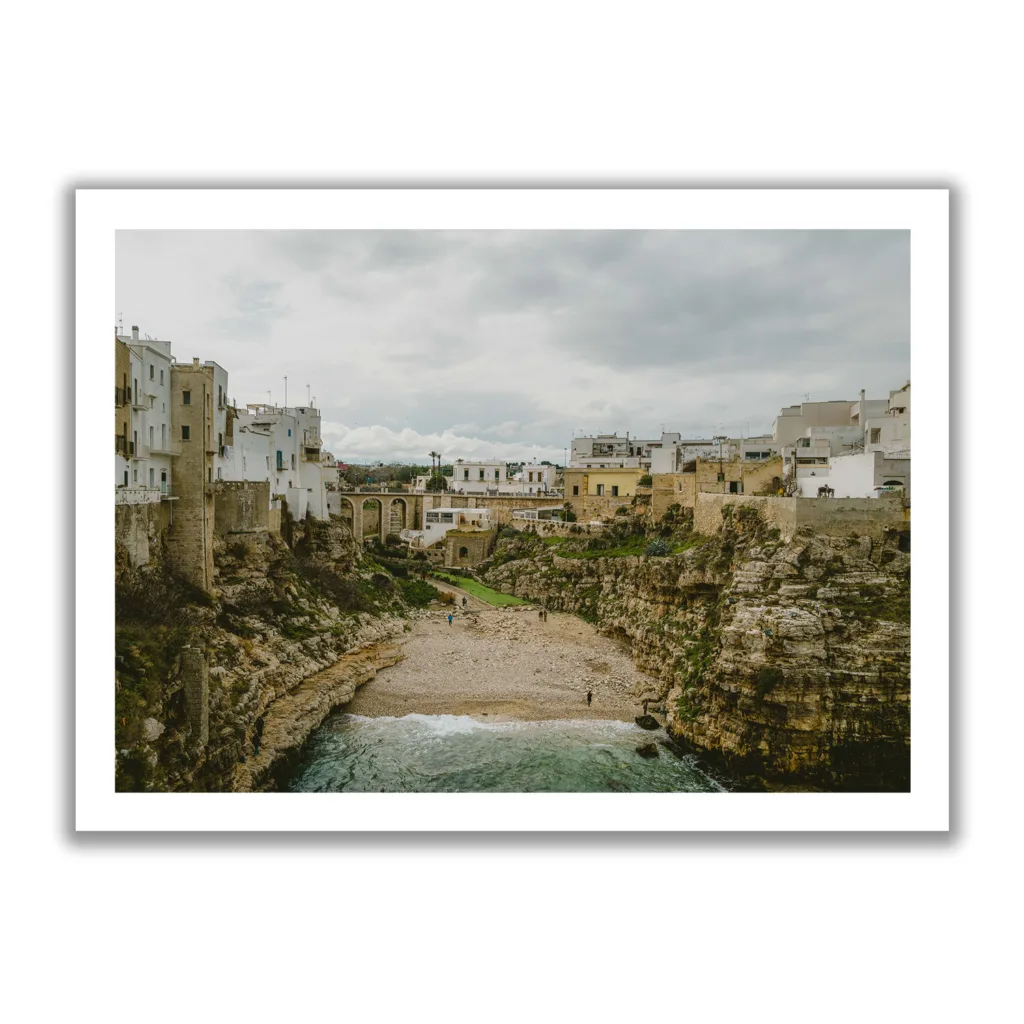 Bucht von Polignano a Mare in Italien.